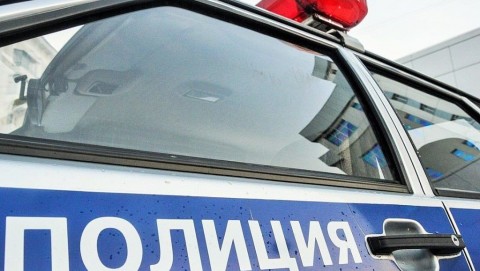 В Новомичуринске участковые уполномоченные полиции спасли пенсионерку, которой угрожал убийством сын